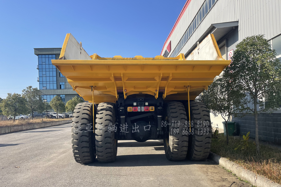 80噸礦用車,東風(fēng)巨無(wú)霸自卸,80噸重型卡車