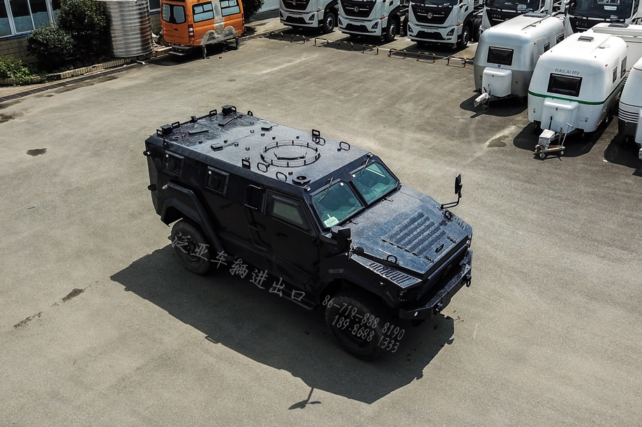 四驅(qū)東風(fēng)猛士,防彈防護(hù)型運(yùn)兵車