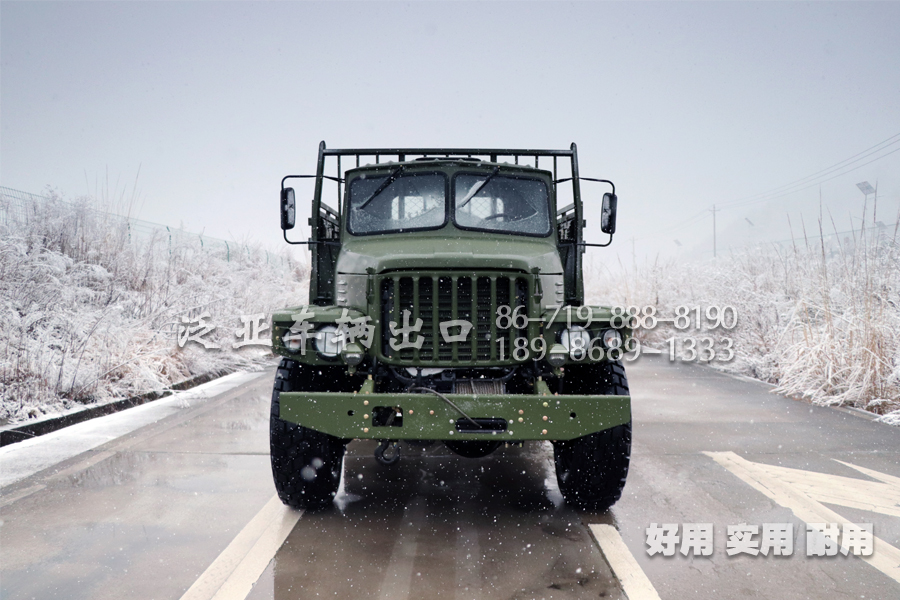 <strong>東風(fēng)六驅(qū)EQ2100新款經(jīng)典車型康明斯柴油機的基本檢查與調(diào)整</strong>