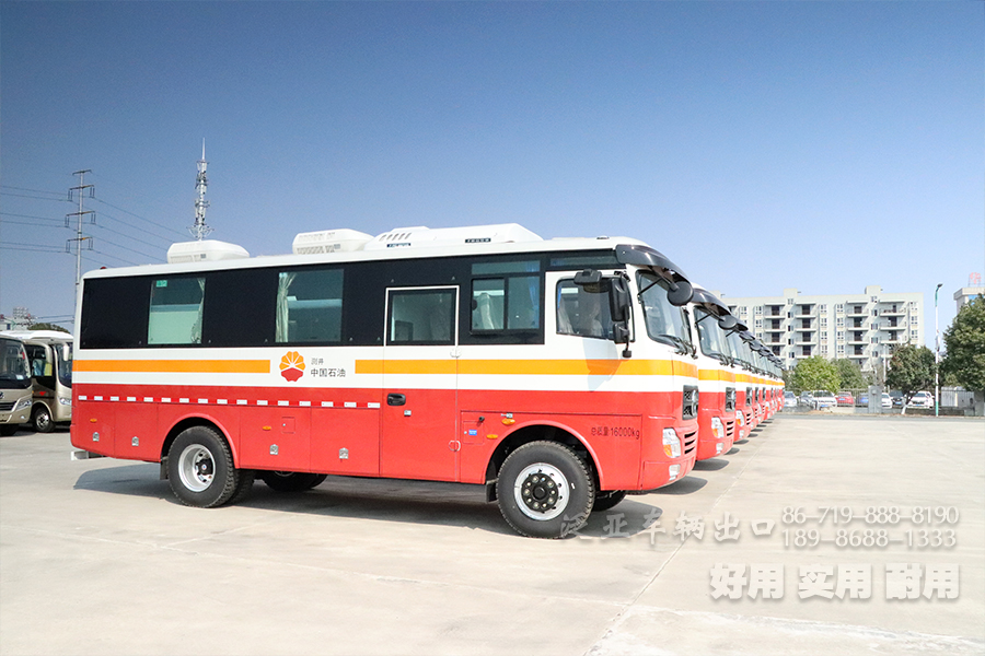 東風(fēng)越野客車 東風(fēng)四驅(qū)客車,東風(fēng)13座客車 東風(fēng)23座載人客車,東風(fēng)4X4客車.東風(fēng)運(yùn)兵客車,東風(fēng)工程救援客車,東風(fēng)柴油客車,武警森林客車,東風(fēng)客車出口,東風(fēng)客車報(bào)價(jià),東風(fēng)4X4客車銷售