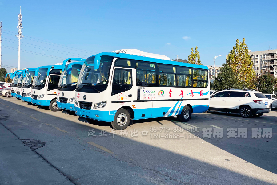東風(fēng)越野客車 東風(fēng)四驅(qū)客車,東風(fēng)13座客車 東風(fēng)23座載人客車,東風(fēng)4X4客車.東風(fēng)運(yùn)兵客車,東風(fēng)工程救援客車,東風(fēng)柴油客車,武警森林客車,東風(fēng)客車出口,東風(fēng)客車報(bào)價(jià),東風(fēng)4X4客車銷售