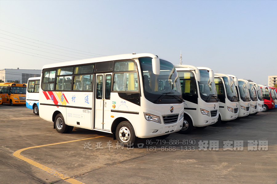 東風(fēng)越野客車 東風(fēng)四驅(qū)客車,東風(fēng)13座客車 東風(fēng)23座載人客車,東風(fēng)4X4客車.東風(fēng)運(yùn)兵客車,東風(fēng)工程救援客車,東風(fēng)柴油客車,武警森林客車,東風(fēng)客車出口,東風(fēng)客車報(bào)價(jià),東風(fēng)4X4客車銷售