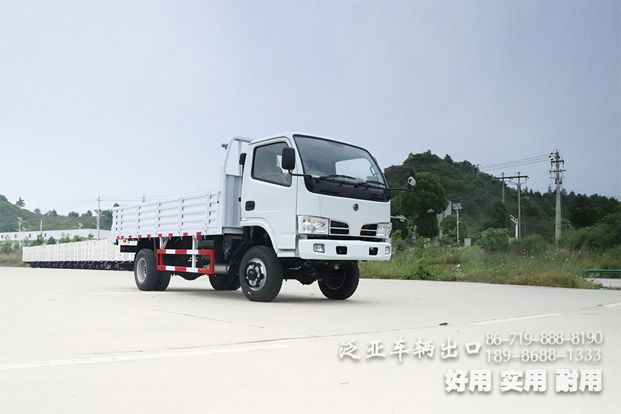 <strong>全新右舵微卡上線，出口定制化四驅(qū)東風(fēng)福瑞卡輕型卡車已成趨勢(shì)</strong>