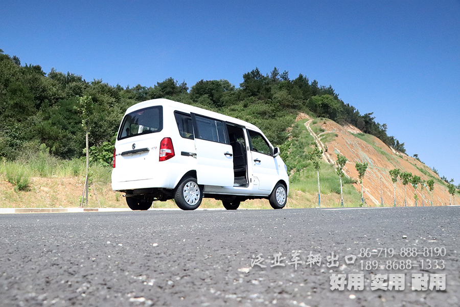 東風(fēng)EQ6400LF13，微型客車，右座商務(wù)型客車，東風(fēng)小型商務(wù)乘用車，東風(fēng)乘用車，東風(fēng)微型卡車，東風(fēng)商務(wù)客車