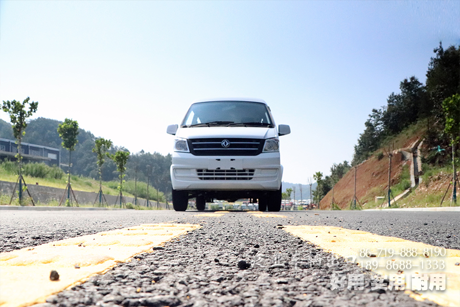 東風(fēng)EQ6400LF13，微型客車，右座商務(wù)型客車，東風(fēng)小型商務(wù)乘用車，東風(fēng)乘用車，東風(fēng)微型卡車，東風(fēng)商務(wù)客車