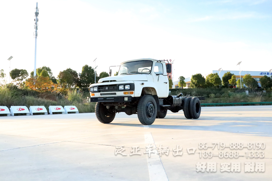 東風四驅(qū)尖頭越野卡車底盤 EQ1093出口專用車底盤 4*4東風卡車底盤改裝廠家