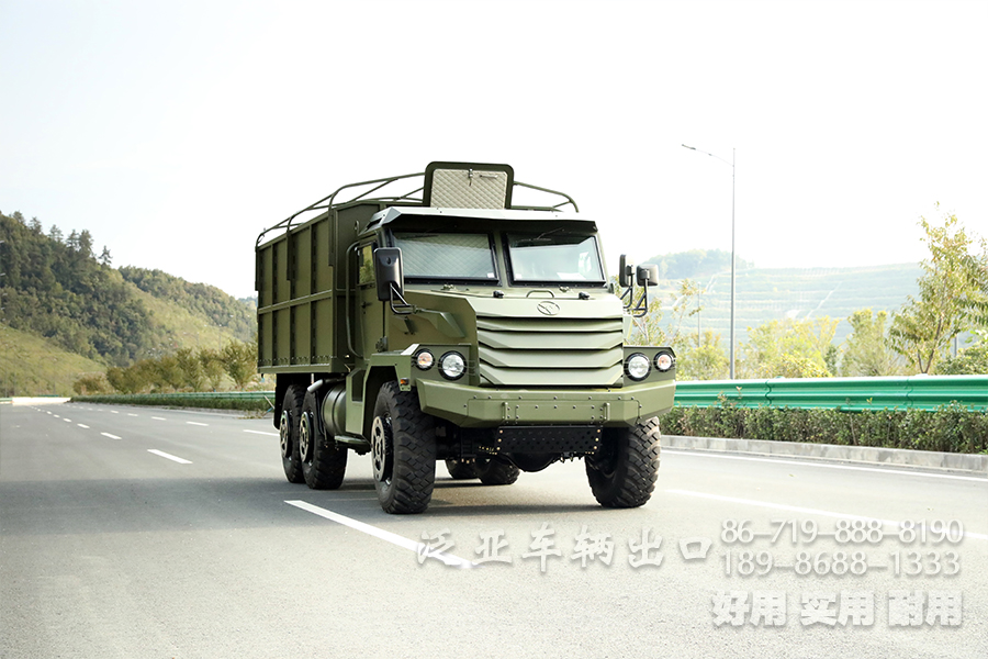 六驅(qū)裝甲車,越野運兵車,防護型裝甲車,防彈越野車,長頭運兵車,國際維和車,部隊訓(xùn)練指揮車,越野專用車,定制化出口車改裝