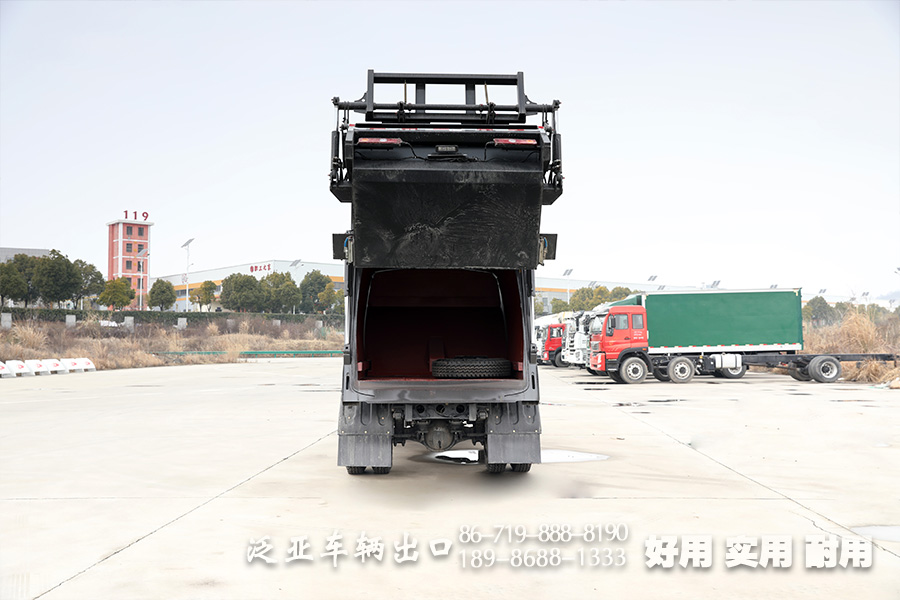 壓縮式垃圾車,9立方垃圾車,東風(fēng)環(huán)衛(wèi)車,垃圾車廠家,垃圾車銷售,4*2垃圾車