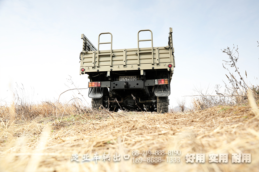 EQ240,東風六驅(qū),越野卡車,6*6長頭,運兵車,長鼻子卡車,出口卡車,越野載貨車,二噸半卡車