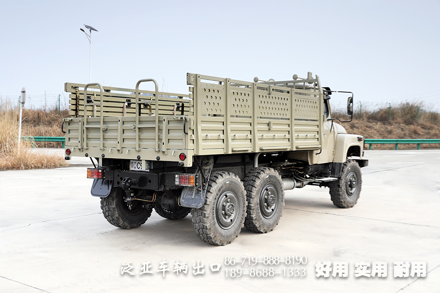 EQ240,東風六驅(qū),越野卡車,6*6長頭,運兵車,長鼻子卡車,出口卡車,越野載貨車,二噸半卡車