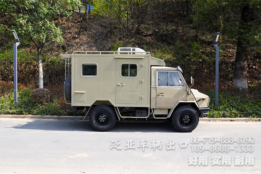 依維柯2046,越野型旅居房車,移動辦公車,房車定制改裝,戶外辦公室