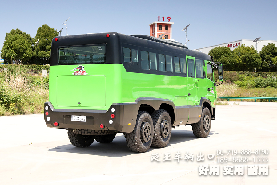 東風(fēng)6X6客車,210馬力客車,210馬力公交車,,210馬力公交車,25座中巴車,東風(fēng)8米巴士車,260馬力客車,東風(fēng)六驅(qū)卡車,東風(fēng)30座客車
