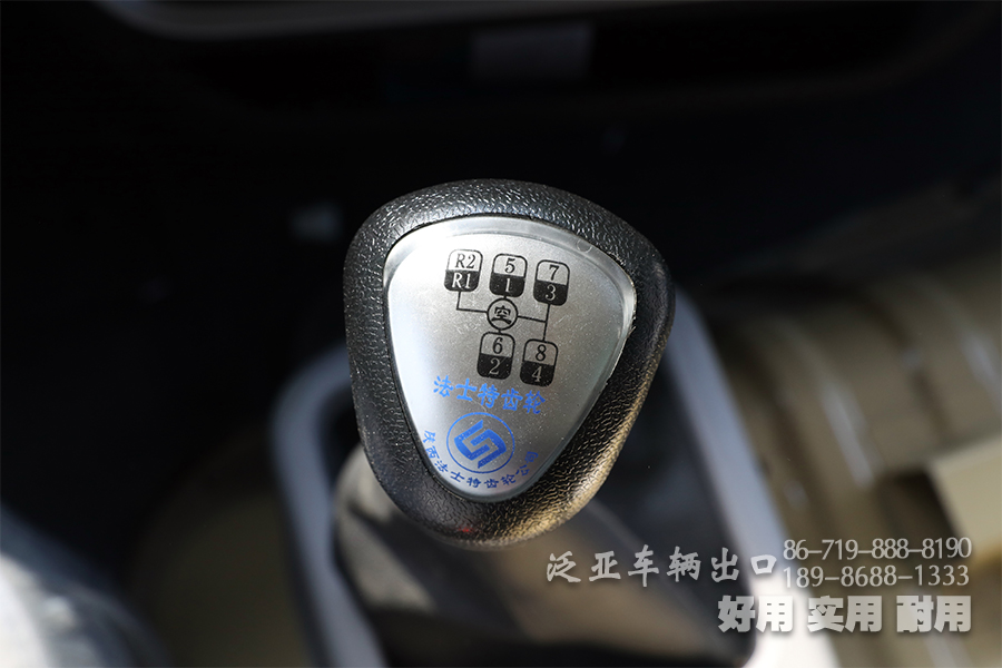 東風6X6客車,260馬力客車,全驅動型越野客車,260馬力公交車,前后橋驅動越野客車,260馬力公交車,28座中巴車,東風8米巴士車,260馬力客車,東風六驅卡車,東風28座客車