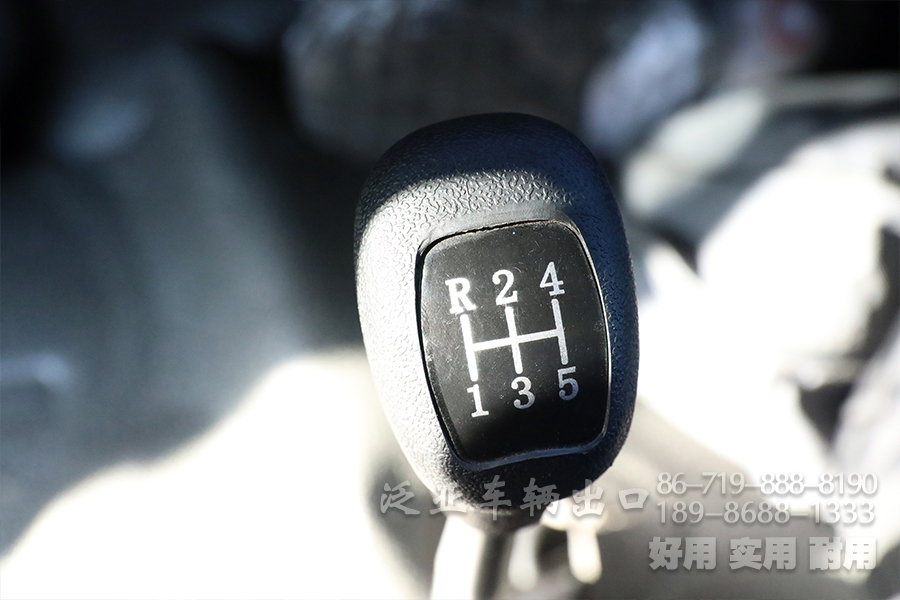 輕型自卸卡車,長(zhǎng)頭自卸,3.5噸自卸汽車,出口自卸貨車,東風(fēng)商用汽車,4x2自卸汽車