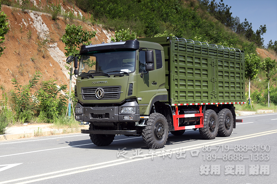 東風(fēng)六驅(qū)340馬力越野運(yùn)輸車,340馬力重型商用車出口、大載荷越野運(yùn)輸車