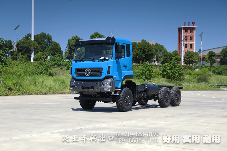 東風(fēng)6x6越野重型專用車底盤_375馬力東風(fēng)重卡三橋車_越野長途貨車底盤改裝
