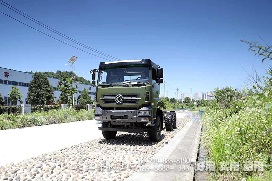 6x6卡車,越野卡車底盤,340馬力底盤,長途貨車底盤,越野貨車底盤,越野專用車底盤,340馬力重卡