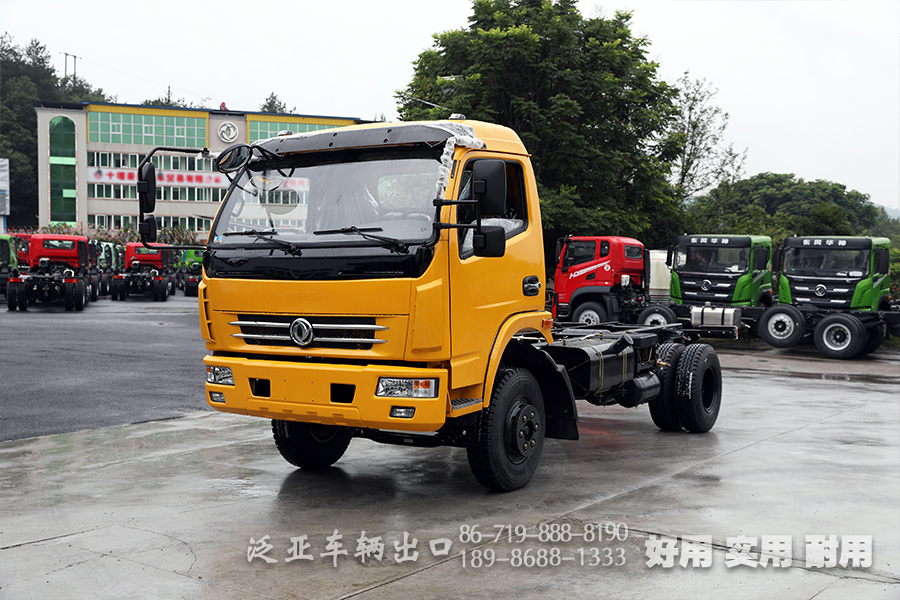 東風(fēng)4x2輕卡越野專(zhuān)用車(chē)底盤(pán)_160馬力小型卡車(chē)底盤(pán)_東風(fēng)小微卡定制化出口底盤(pán)廠(chǎng)家