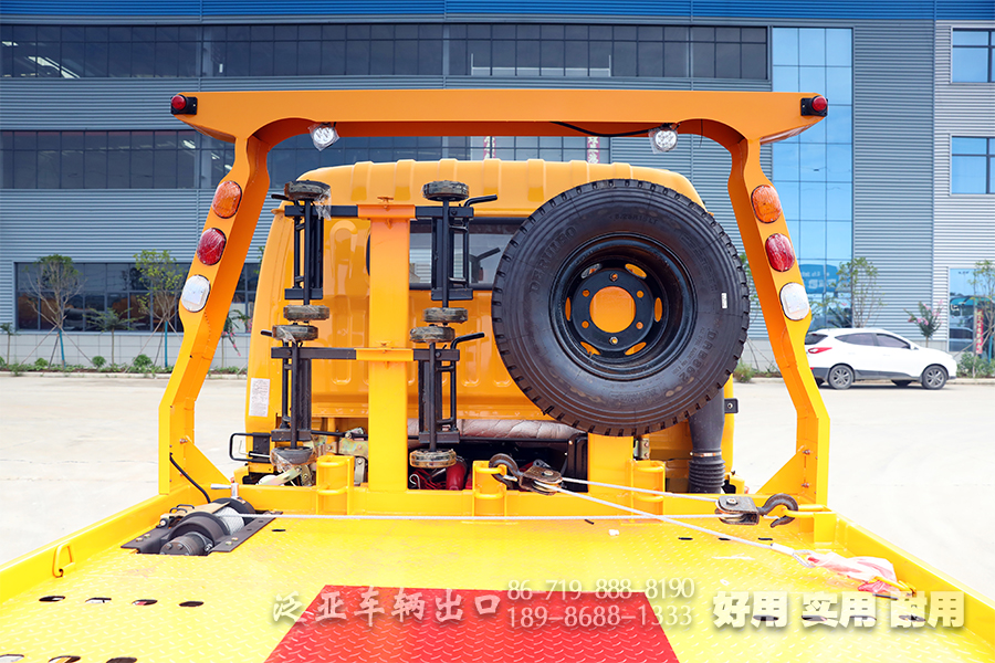 3噸清障車,一拖二清障車,轎車拖運(yùn),故障車清理,應(yīng)急搶修車,半落地直板清障車,救援車廠家