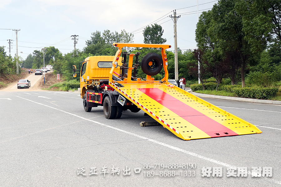 3噸清障車,一拖二清障車,轎車拖運(yùn),故障車清理,應(yīng)急搶修車,半落地直板清障車,救援車廠家