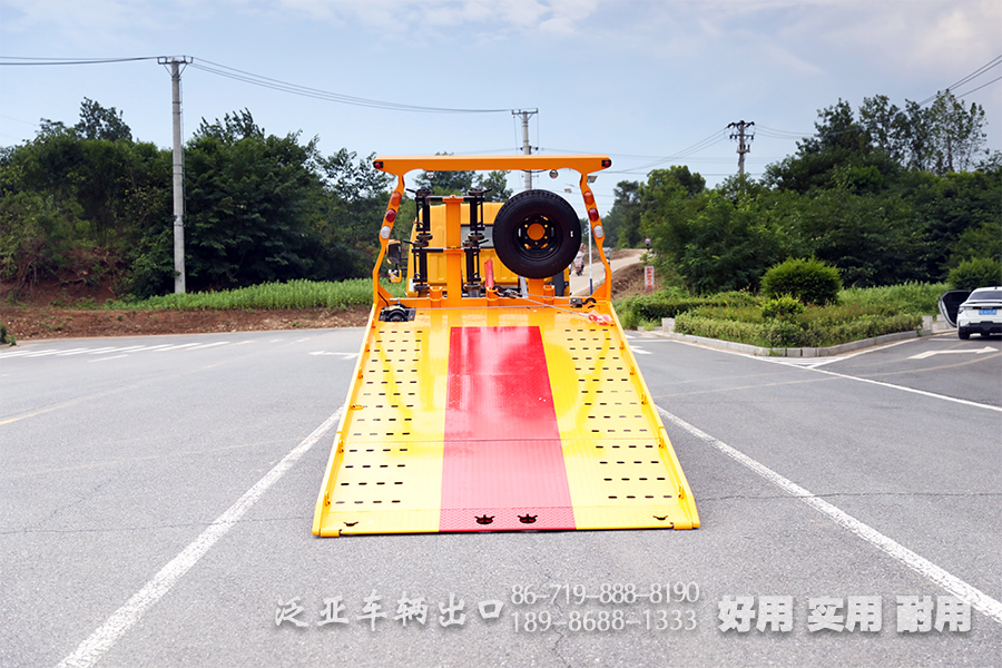 3噸清障車,一拖二清障車,轎車拖運(yùn),故障車清理,應(yīng)急搶修車,半落地直板清障車,救援車廠家