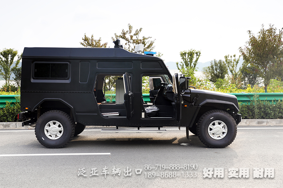 4*4猛士巡邏車,M50巡邏車,森林消防車,消防指揮車,猛士M50改裝,全驅(qū)指揮車,猛士M50改裝,定制化改裝,猛士巡邏車