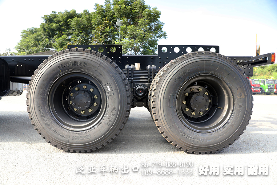 后八輪底盤,重型底盤出口,三橋卡車底盤,東風(fēng)25噸底盤,280馬力卡車,6*4自卸改裝廠家