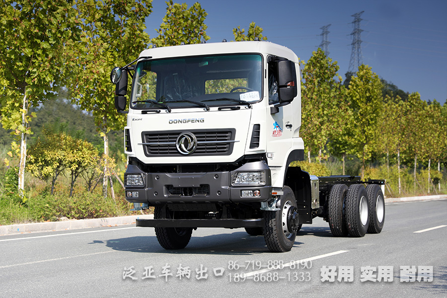 6×6東風(fēng)350馬力國五越野專用底盤_六驅(qū)濰柴重型商用車_定制型工地礦山底盤廠家