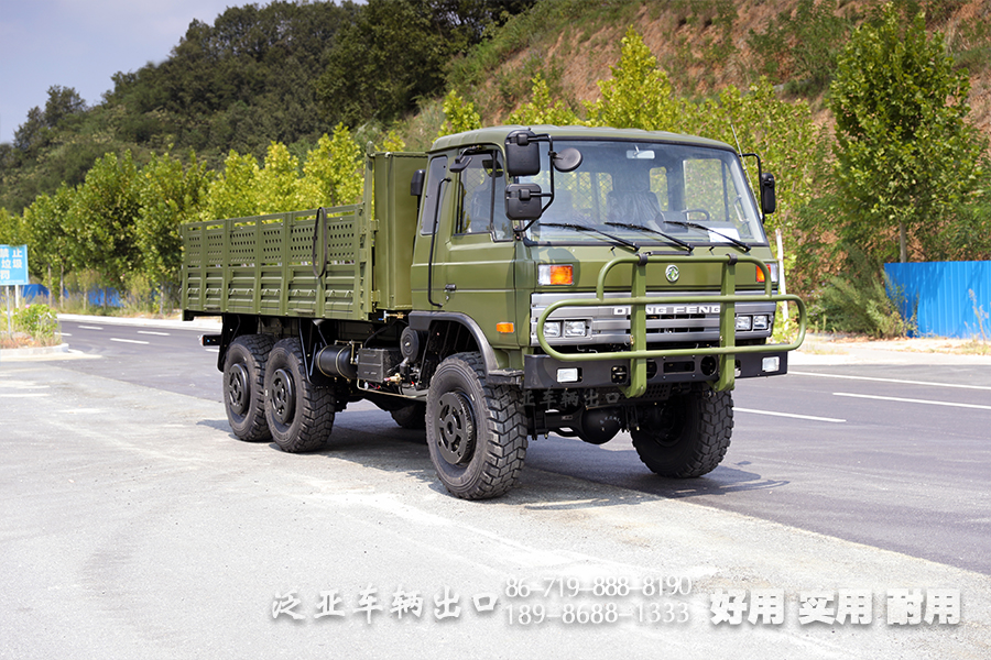 六驅越野車,EQ2102G平頭,六驅越野卡車,東風EQ2102G三噸半,東風EQ2102,六驅越野卡車,全驅越野貨車,東風6X6全驅卡車