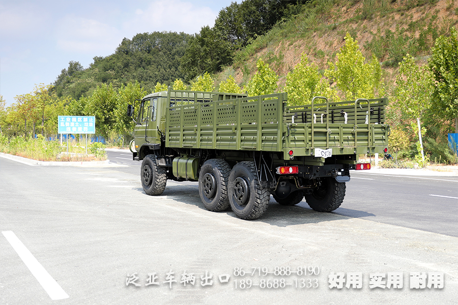六驅越野車,EQ2102G平頭,六驅越野卡車,東風EQ2102G三噸半,東風EQ2102,六驅越野卡車,全驅越野貨車,東風6X6全驅卡車