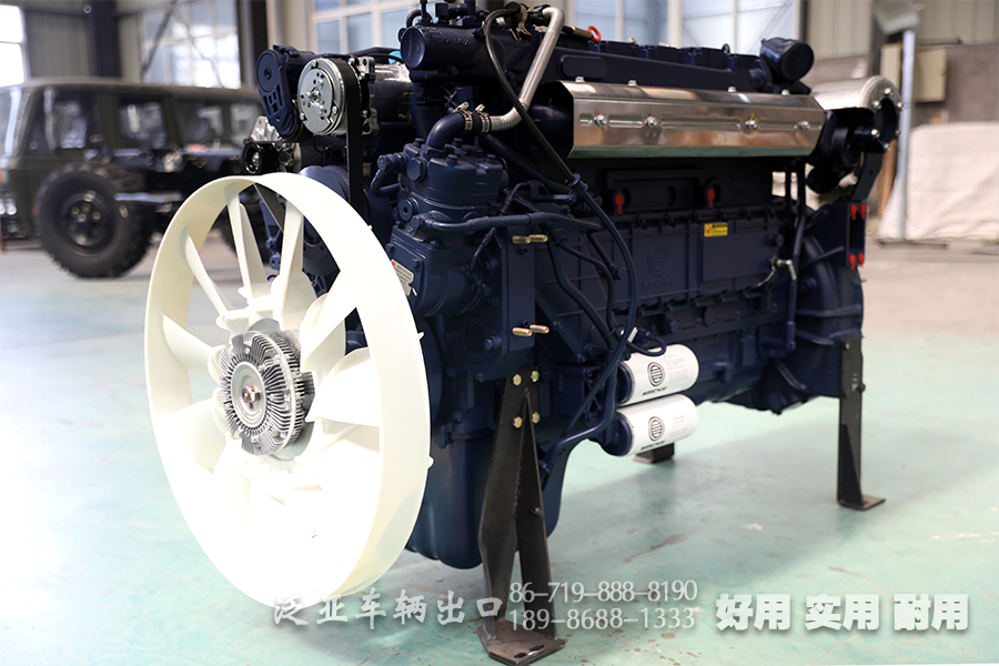 濰柴發(fā)動機(jī)，350馬力發(fā)動機(jī)，東風(fēng)四驅(qū)六驅(qū)，東風(fēng)四驅(qū)卡車，350馬力卡車，東風(fēng)四驅(qū)六驅(qū)，四驅(qū)六驅(qū)卡車