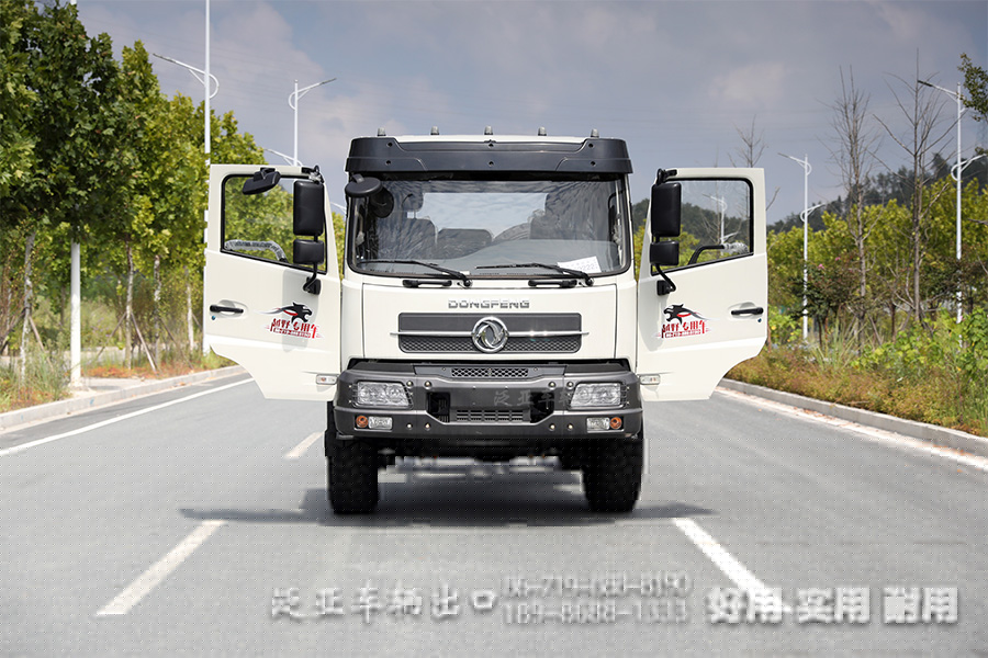 東風(fēng)4×4,210馬力底盤,東風(fēng)專用車,越野專用底盤,雙軸底盤,底盤改裝廠家,單胎越野底盤,專用車底盤廠家,平頭一排半底盤