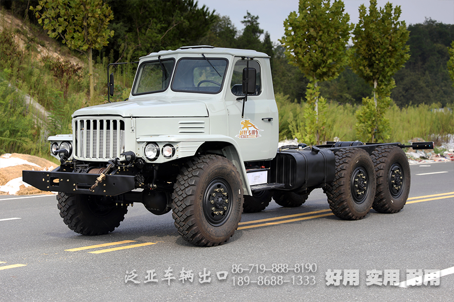 東風(fēng)EQ2100長頭越野卡車底盤_6×6尖頭140運(yùn)兵卡車底盤出口_尖頭210馬力卡車專用改裝