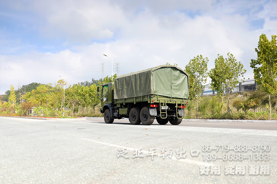 東風(fēng)六驅(qū),東風(fēng)6x6,東風(fēng)平頭越野卡車,EQ240,EQ2082,柴油越野汽車,東風(fēng)6*6卡車,東風(fēng)越野卡車,六驅(qū)卡車出口,全驅(qū)民用卡車,東風(fēng)越野貨車