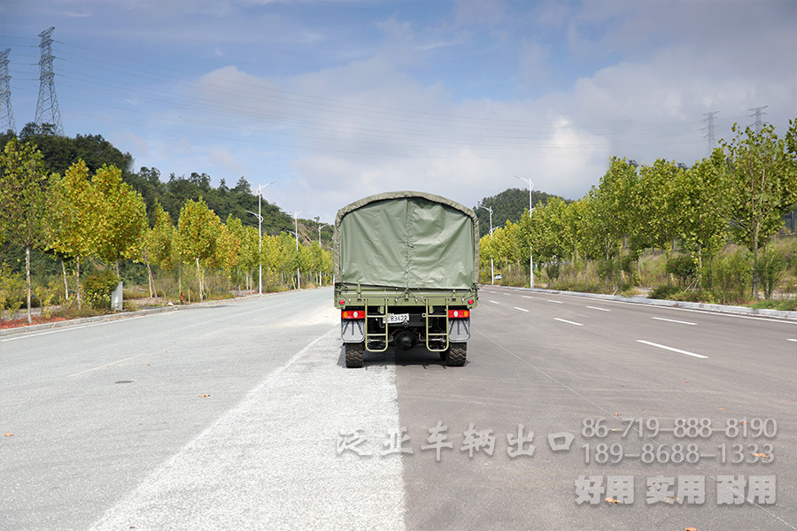 東風(fēng)六驅(qū),東風(fēng)6x6,東風(fēng)平頭越野卡車,EQ240,EQ2082,柴油越野汽車,東風(fēng)6*6卡車,東風(fēng)越野卡車,六驅(qū)卡車出口,全驅(qū)民用卡車,東風(fēng)越野貨車