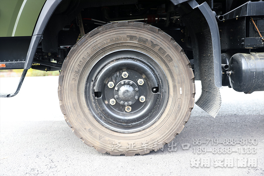 東風(fēng)六驅(qū),東風(fēng)6x6,東風(fēng)平頭越野卡車,EQ240,EQ2082,柴油越野汽車,東風(fēng)6*6卡車,東風(fēng)越野卡車,六驅(qū)卡車出口,全驅(qū)民用卡車,東風(fēng)越野貨車