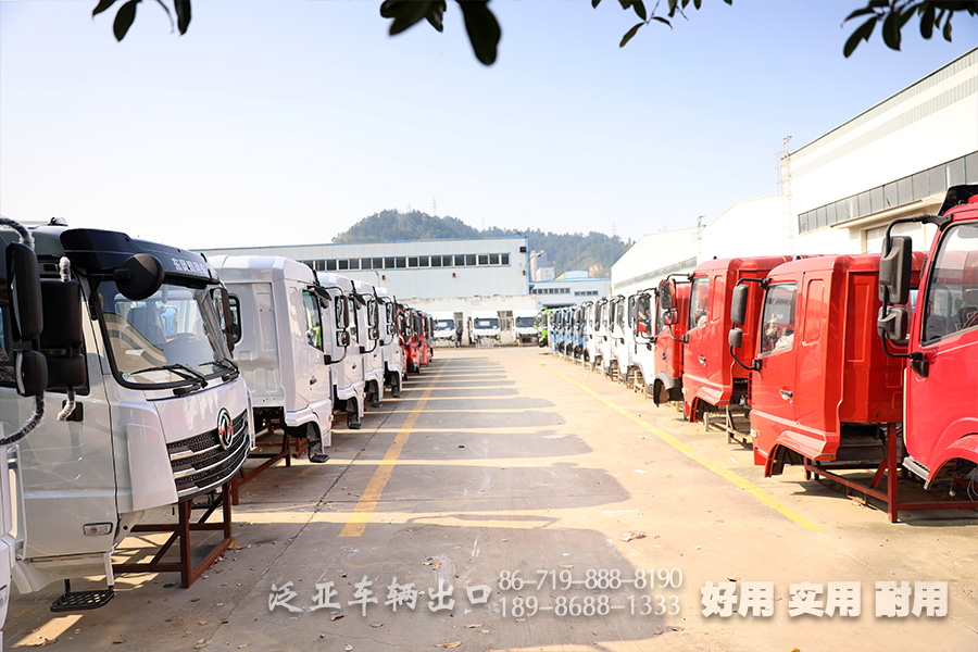 <strong>駕駛室批量采購(gòu)中，非洲客戶批量卡車生產(chǎn)正在進(jìn)行時(shí)</strong>
