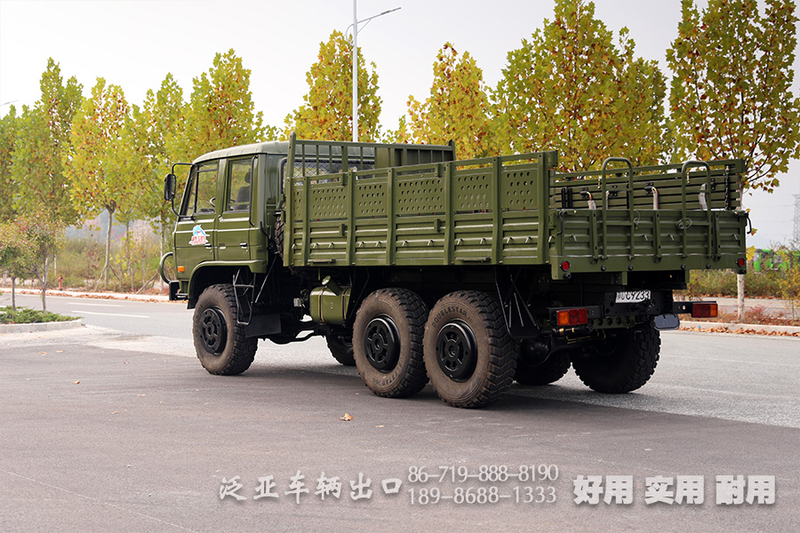 東風(fēng)越野卡車,雙排卡車銷售,3.5噸越野卡車,EQ2102運(yùn)兵車,東風(fēng)四驅(qū)六驅(qū)卡車,東風(fēng)卡車出口