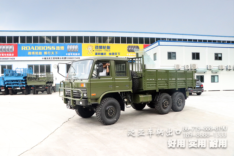 東風(fēng)越野卡車,雙排卡車銷售,3.5噸越野卡車,EQ2102運(yùn)兵車,東風(fēng)四驅(qū)六驅(qū)卡車,東風(fēng)卡車出口