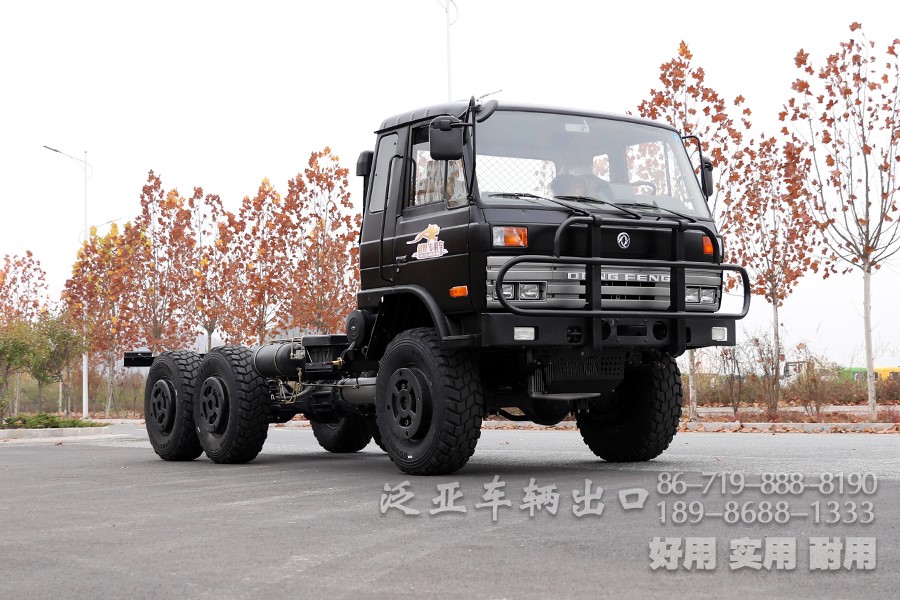 東風(fēng)六驅(qū)一排半駕駛室,EQ2102N,越野底盤,專用車底盤,東風(fēng)6*6,東風(fēng)平頭底盤,153雙排駕駛室,軍車底盤,153雙排底盤