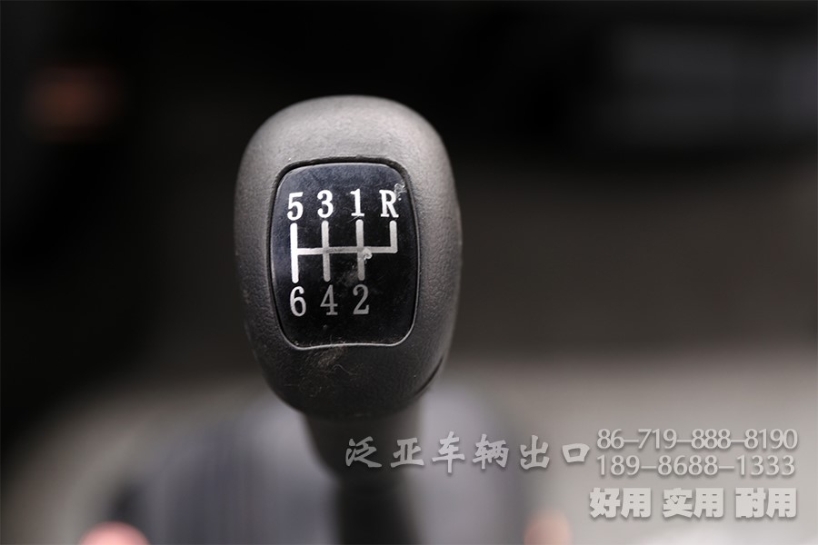 東風(fēng)六驅(qū)一排半駕駛室,EQ2102N,越野底盤,專用車底盤,東風(fēng)6*6,東風(fēng)平頭底盤,153雙排駕駛室,軍車底盤,153雙排底盤