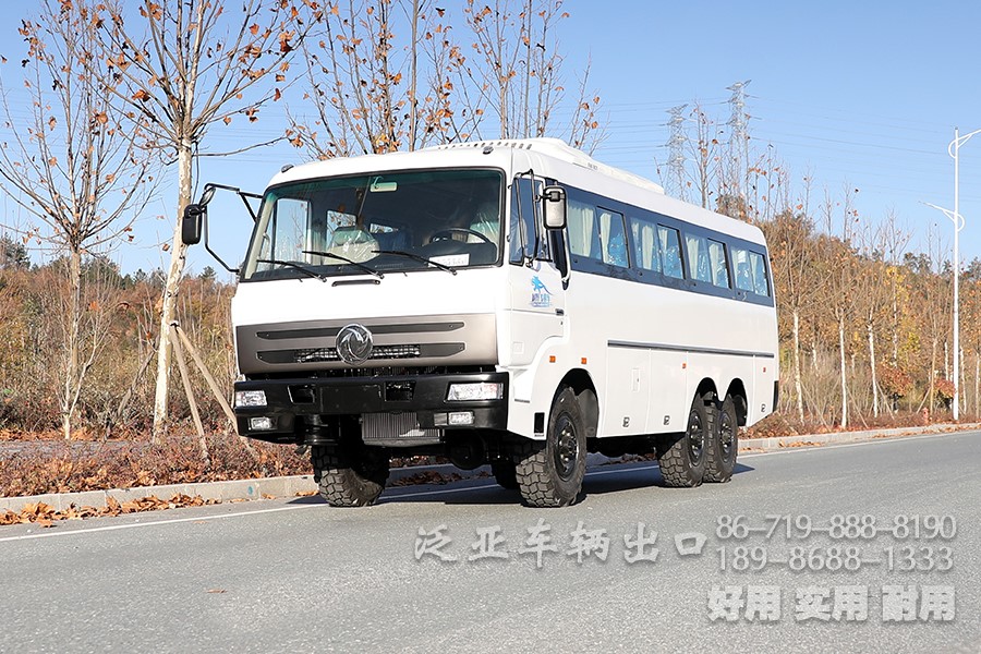 東風六驅(qū)客車，越野客車，東風全驅(qū)、東風巴士、村村通