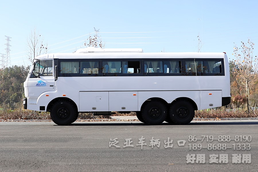 東風六驅(qū)客車，越野客車，東風全驅(qū)、東風巴士、村村通