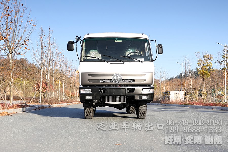 東風六驅(qū)客車，越野客車，東風全驅(qū)、東風巴士、村村通