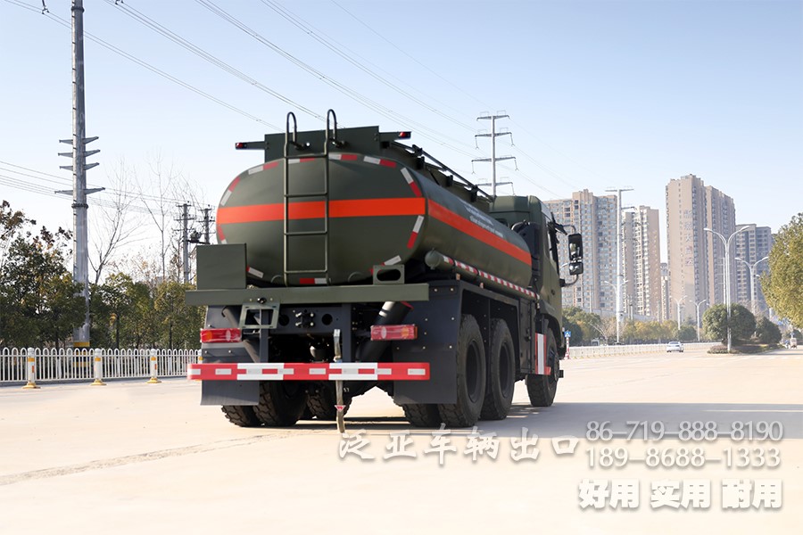東風(fēng)6x4、東風(fēng)6x6、油罐車、加油車、罐式加油車、東風(fēng)6x4越野油罐車、平頭臥鋪加油車