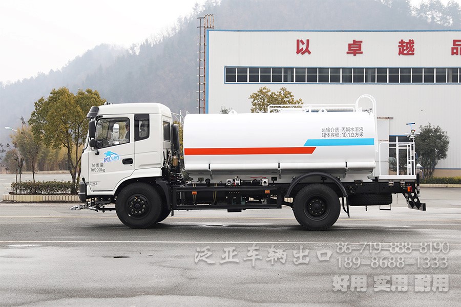消防運水車，10方噴灑車，東風消防車，4*2水罐車，國三噴灑車，環(huán)衛(wèi)綠化車，綠化噴灑車