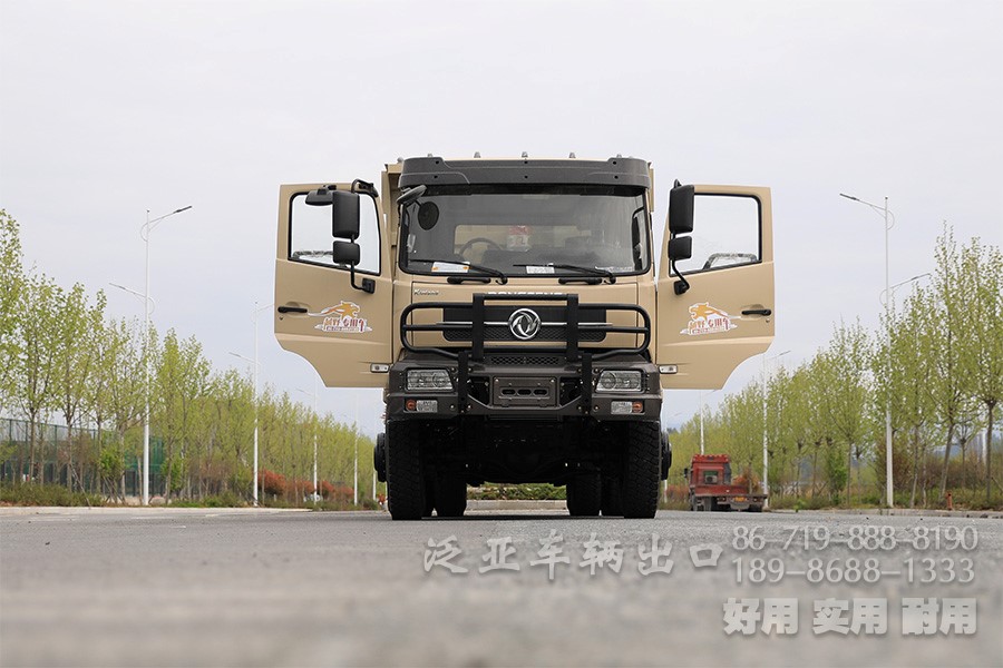 全驅(qū)自卸車，三橋自卸車，東風自卸車，東風六驅(qū)，后八輪自卸車，東風6×6，東風越野卡車，六驅(qū)自卸車，東風后八輪，后八輪卡車，全驅(qū)后八輪